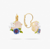 Boucles d'oreilles dormeuses quartz rose et composition florale by Les Néréides